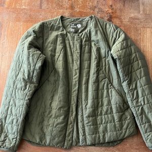 Mountain Hardware Snap Puffer Jacket